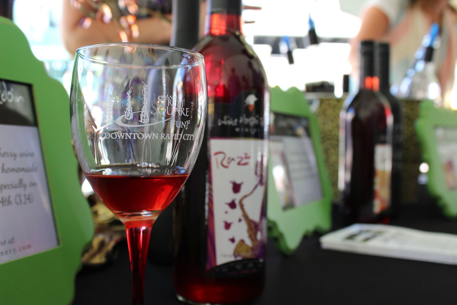 060617-com-wine002 (copy)